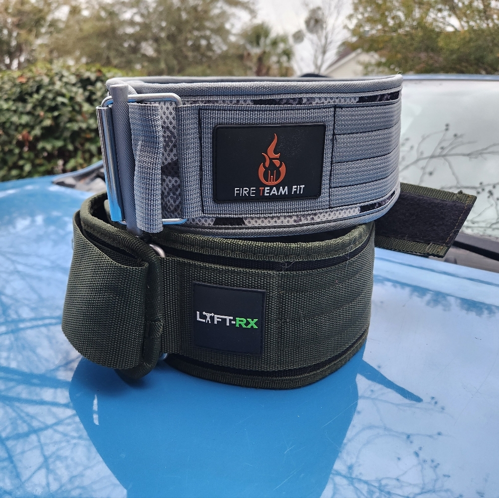 Weightlifting belts